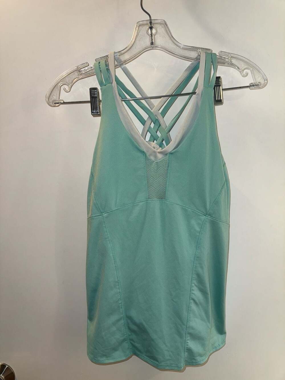 Lucky in Love Women's Size S (4-6) Athletic Tank Top Teal Crisscross Back